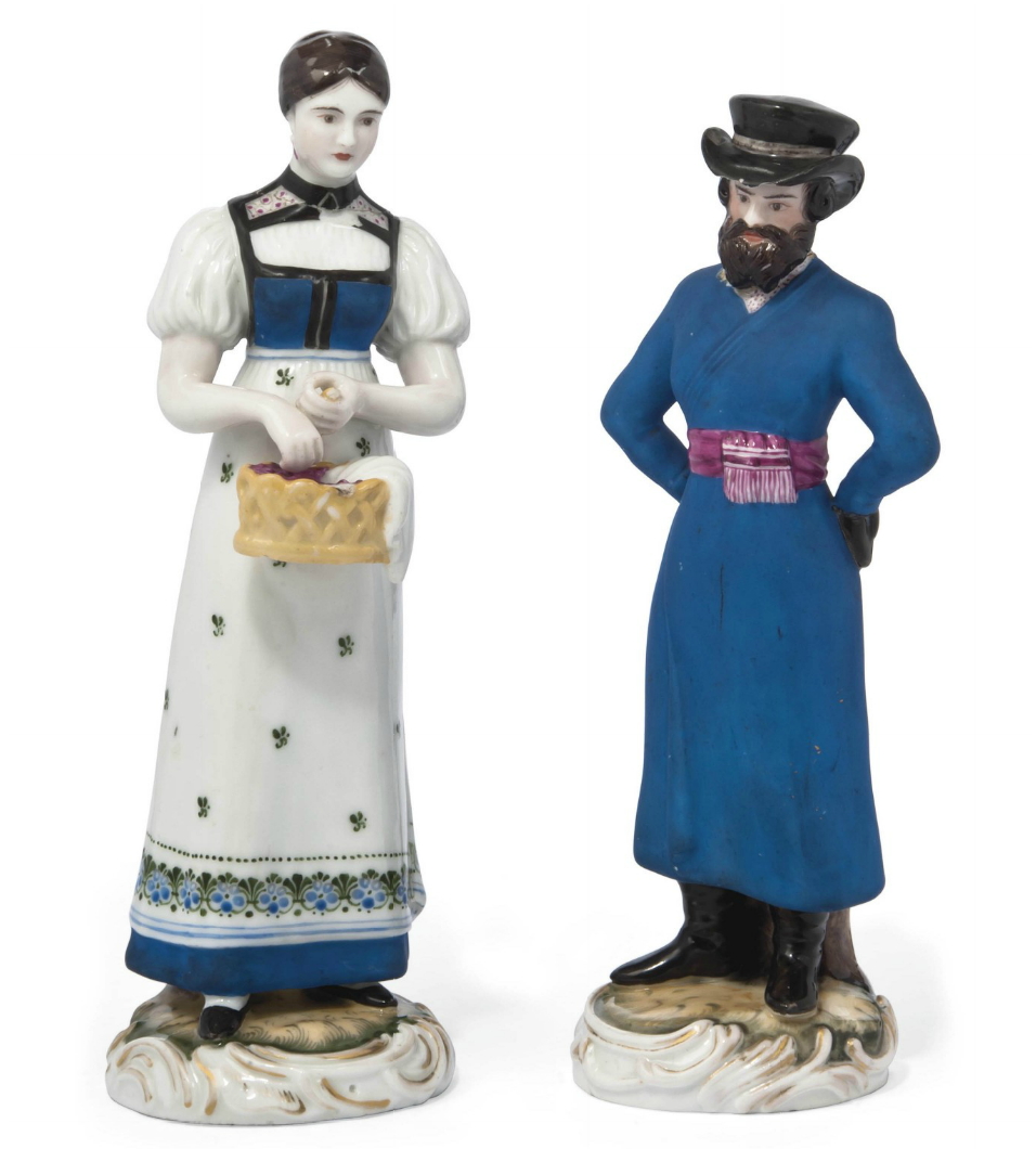 Even Russian Porcelain And Blue 60